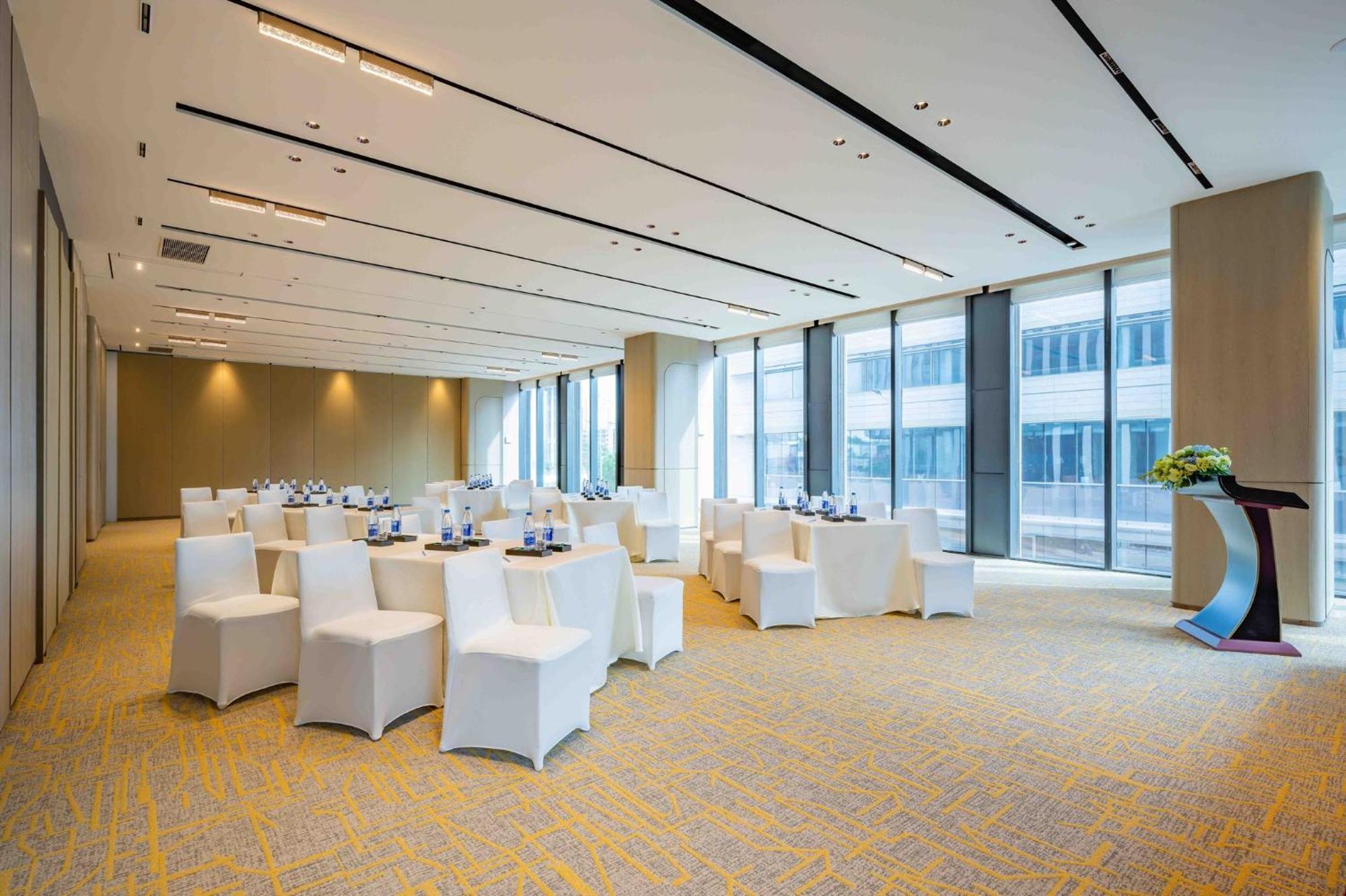 Even Hotels Shanghai Expo By Ihg Экстерьер фото