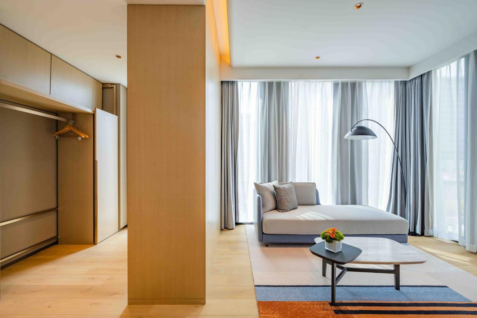 Even Hotels Shanghai Expo By Ihg Экстерьер фото