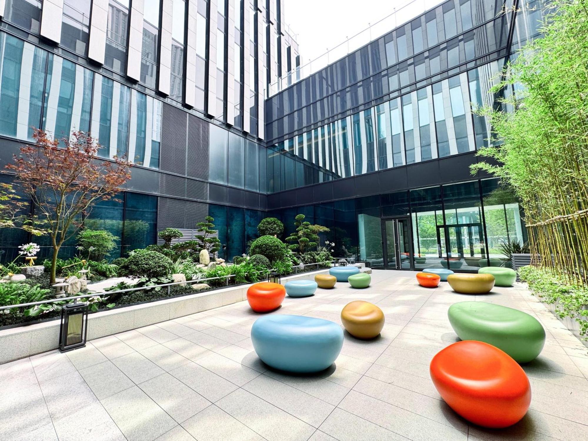 Even Hotels Shanghai Expo By Ihg Экстерьер фото